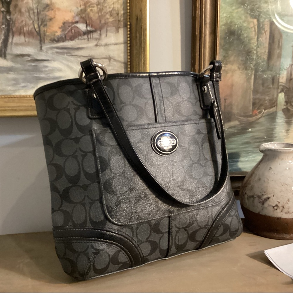 Vintage Coach bag…excellent condition!